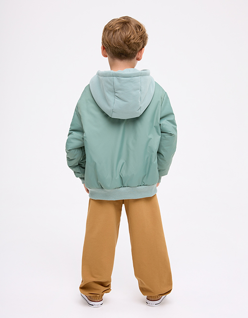 Весенняя куртка для мальчика