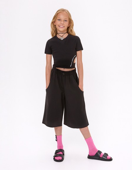 Чёрные удлинённые бермуды для девочки