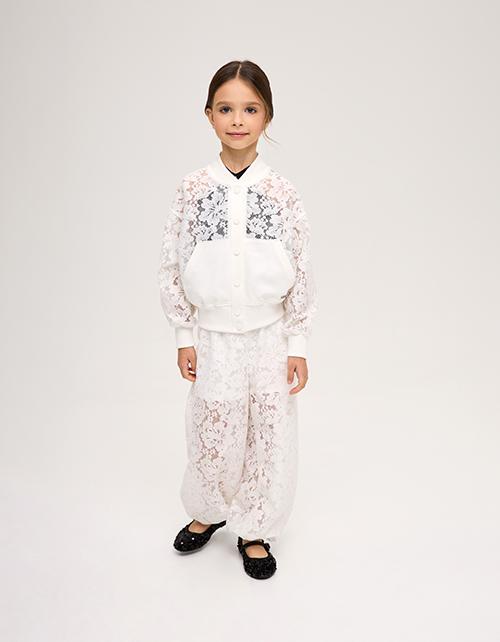 Ажурные брюки-джоггеры для девочки Ажурные брюки-джоггеры для девочки